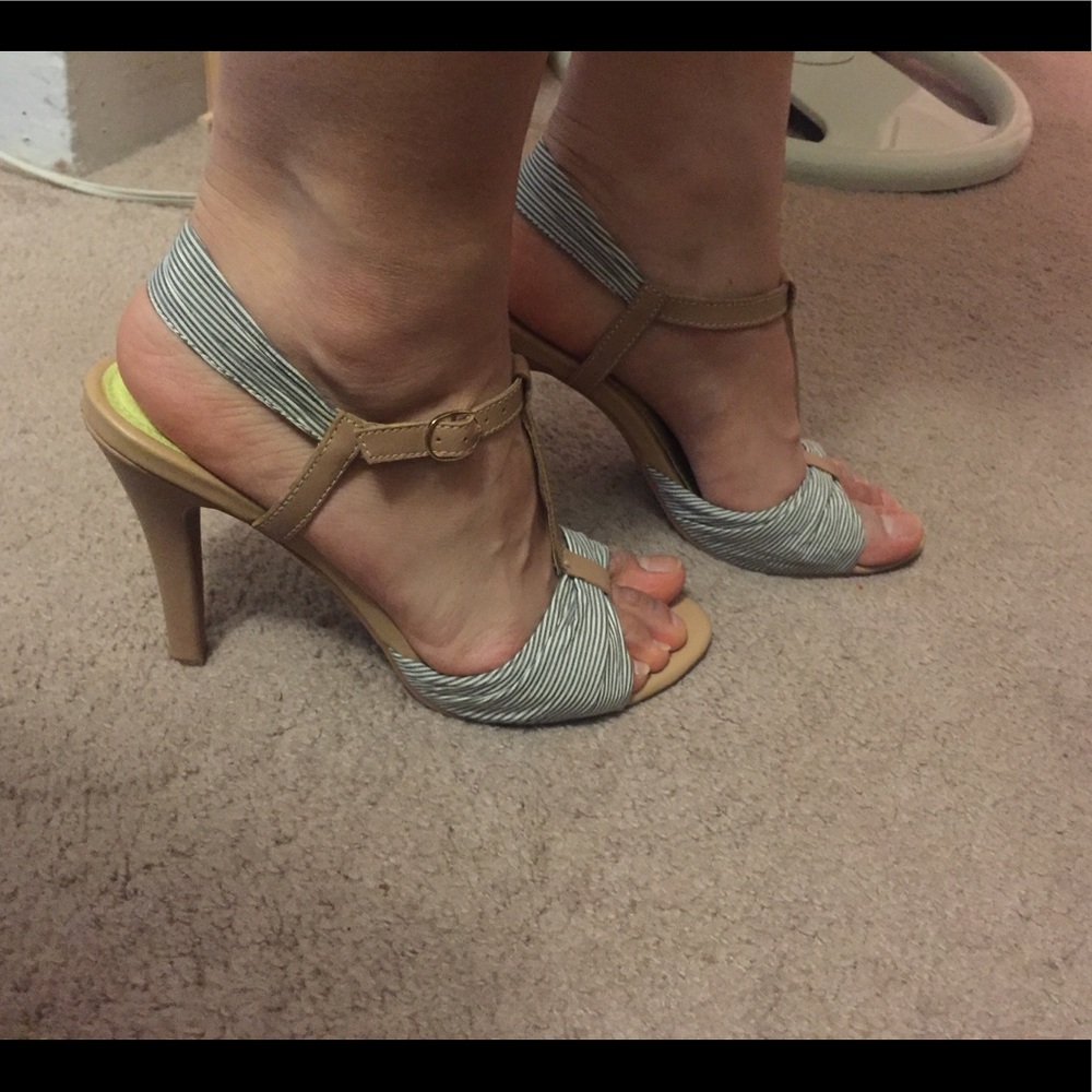 Seychelles high heeled sandals